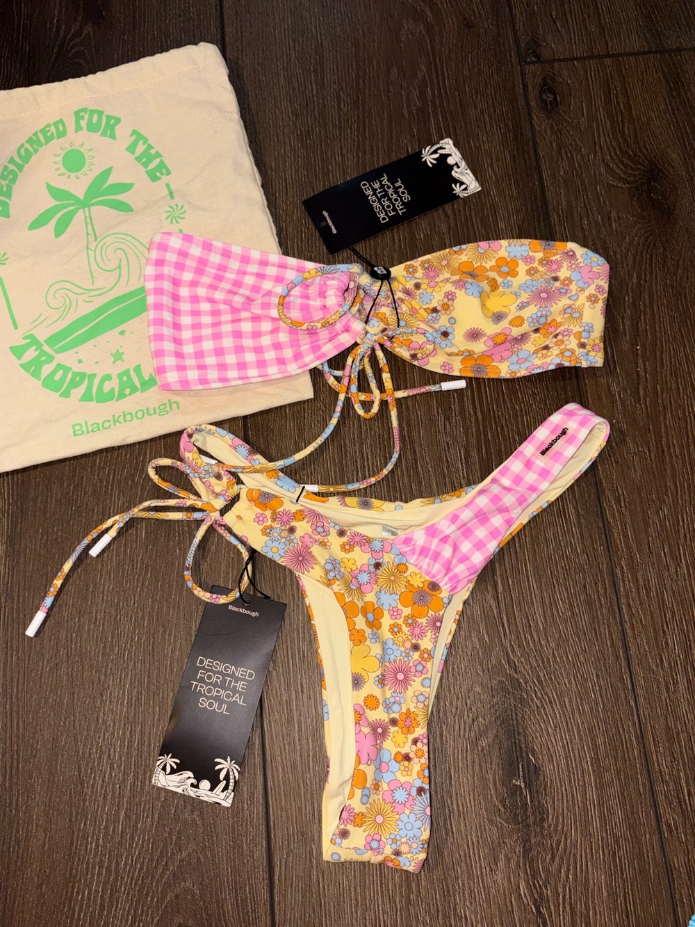NWT blackbough bikini set!!